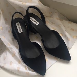 Gorgeous Steve Madden Suede Slingback